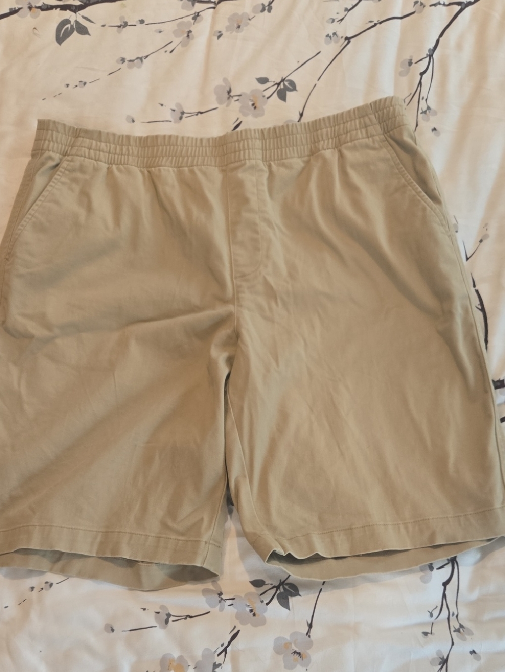 Lands' End Khaki Flat-Front Women's Shorts